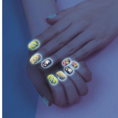 imagen 4 de set manicura uñas brillantes en la oscuridad crazy