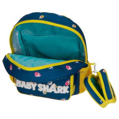 imagen 2 de mochila baby shark my good friend 23cm