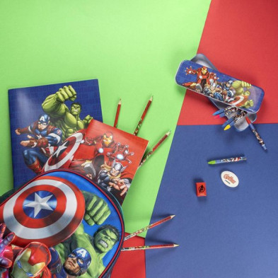 imagen 6 de set de papelería escolar los vengadores marvel