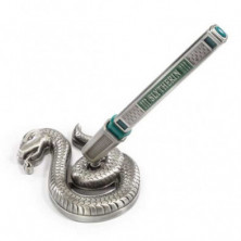 Imagen pluma y soporte de slytherin harry potter