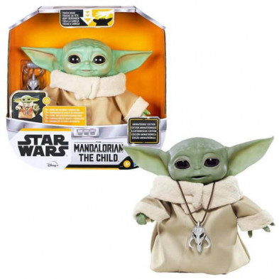 imagen 2 de figura baby yoda the mandalorian hasbro star wars