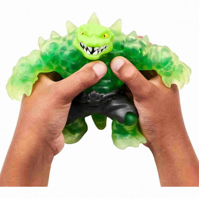 imagen 3 de figura rock jaw hero pack goo jit zu heroes bandai