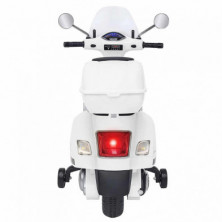 imagen 6 de moto vespa gts super sport blanca eléctrica 12v