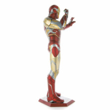 imagen 3 de iron man metalearth 3d puzzle