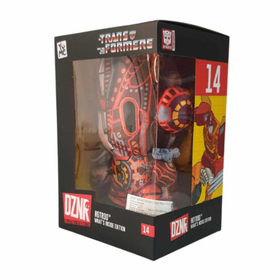 imagen 2 de peluche dznr yume toys transformer hotrod