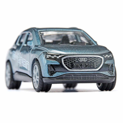 imagen 4 de vehículo audi q4 e-tron 83x32x27mm