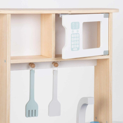 imagen 1 de cocina de madera con accesorios