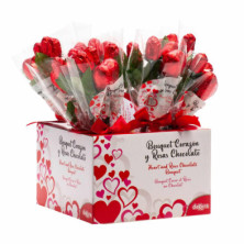 imagen 2 de bouquet corazón con rosas de chocolate 30gr