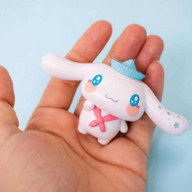 imagen 3 de figura cinnamoroll con 5 accesorios exclusivos sao