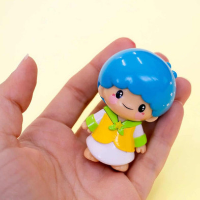 imagen 3 de figura kiki little twin stars con 5 accesorios exo